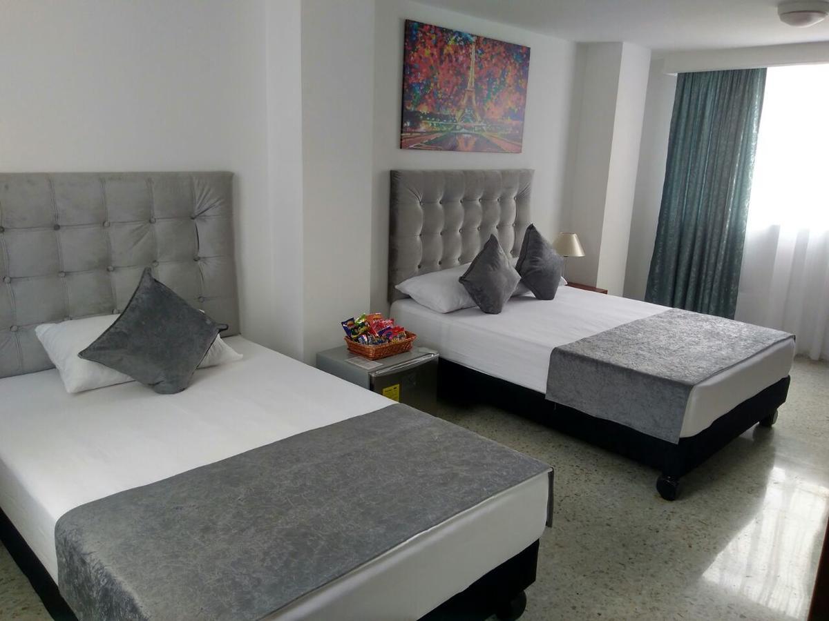 Torre De Granada Hotel กาลี ภายนอก รูปภาพ
