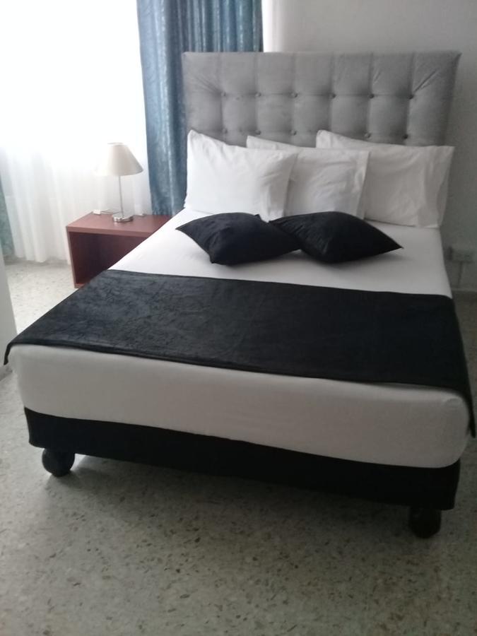 Torre De Granada Hotel กาลี ภายนอก รูปภาพ